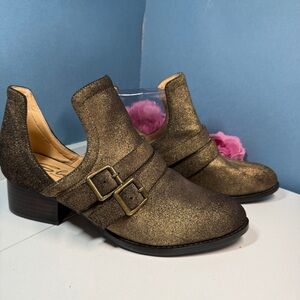 Sbicca Metallic Gold Booties with Buckle Detail